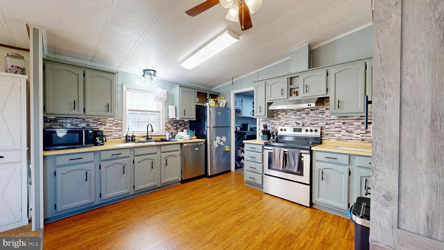 2839 Skeeter Neck Rd — photo