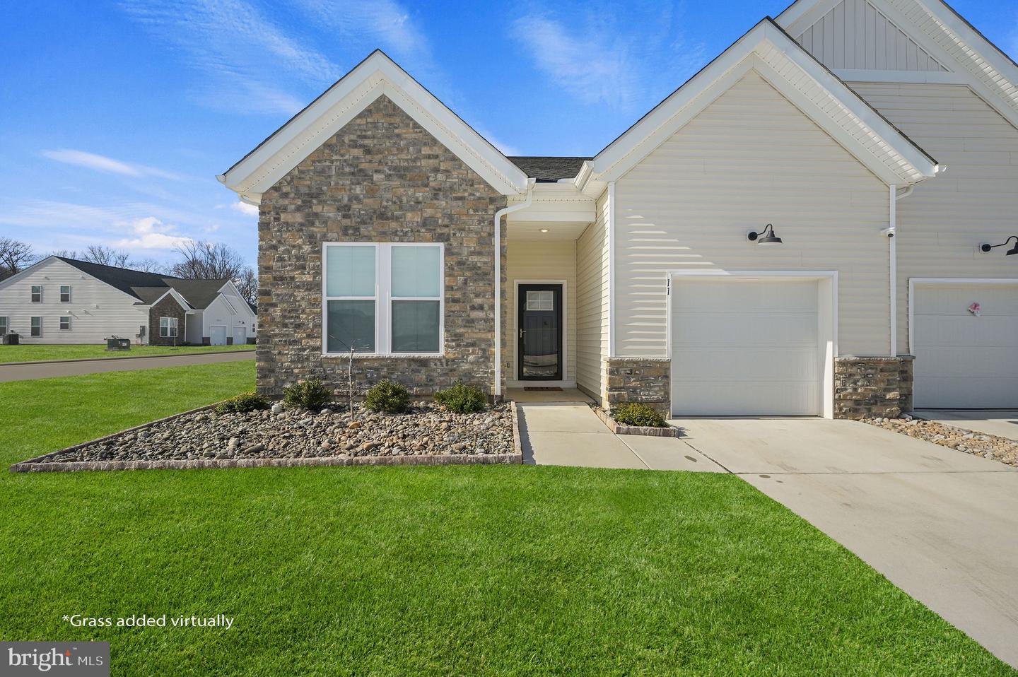 11 Kinsale Pl — photo