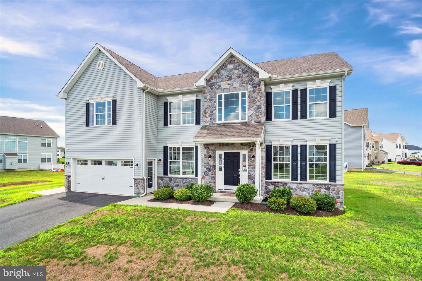 2 Summit Dr #Charleston Grand — photo