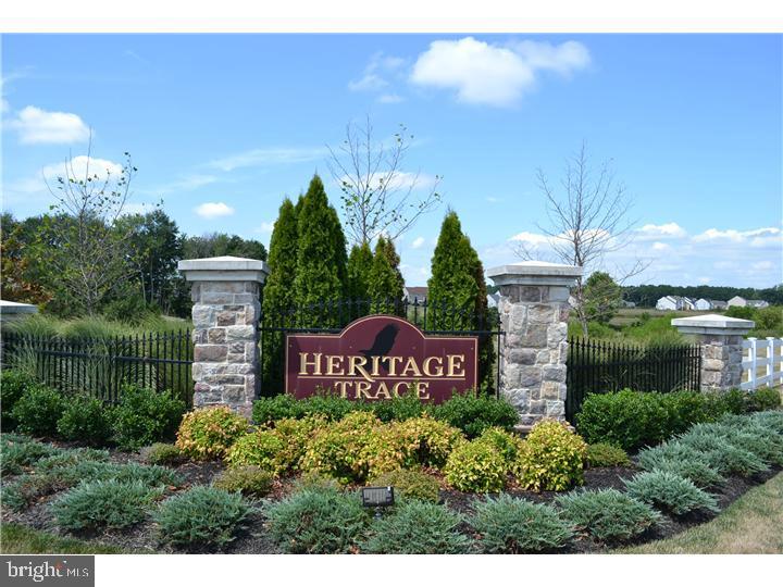 208 Farleigh Dr — photo