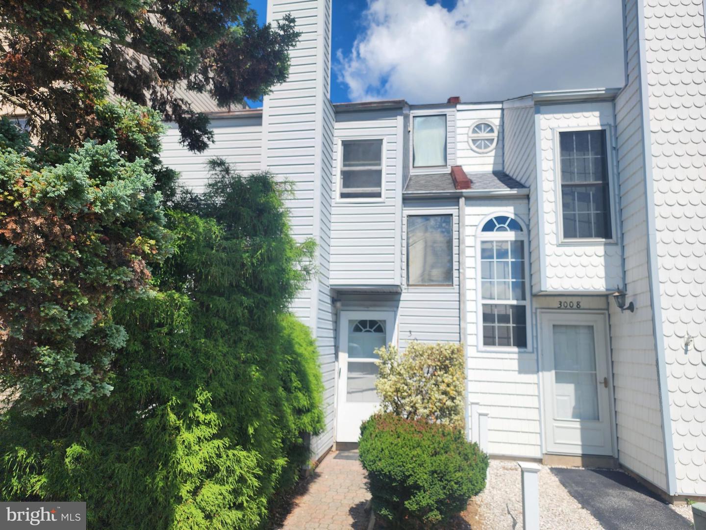 3006 Generals Way — photo