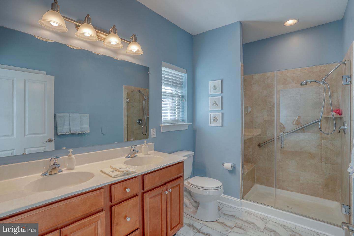 131 Lupine Dr — photo