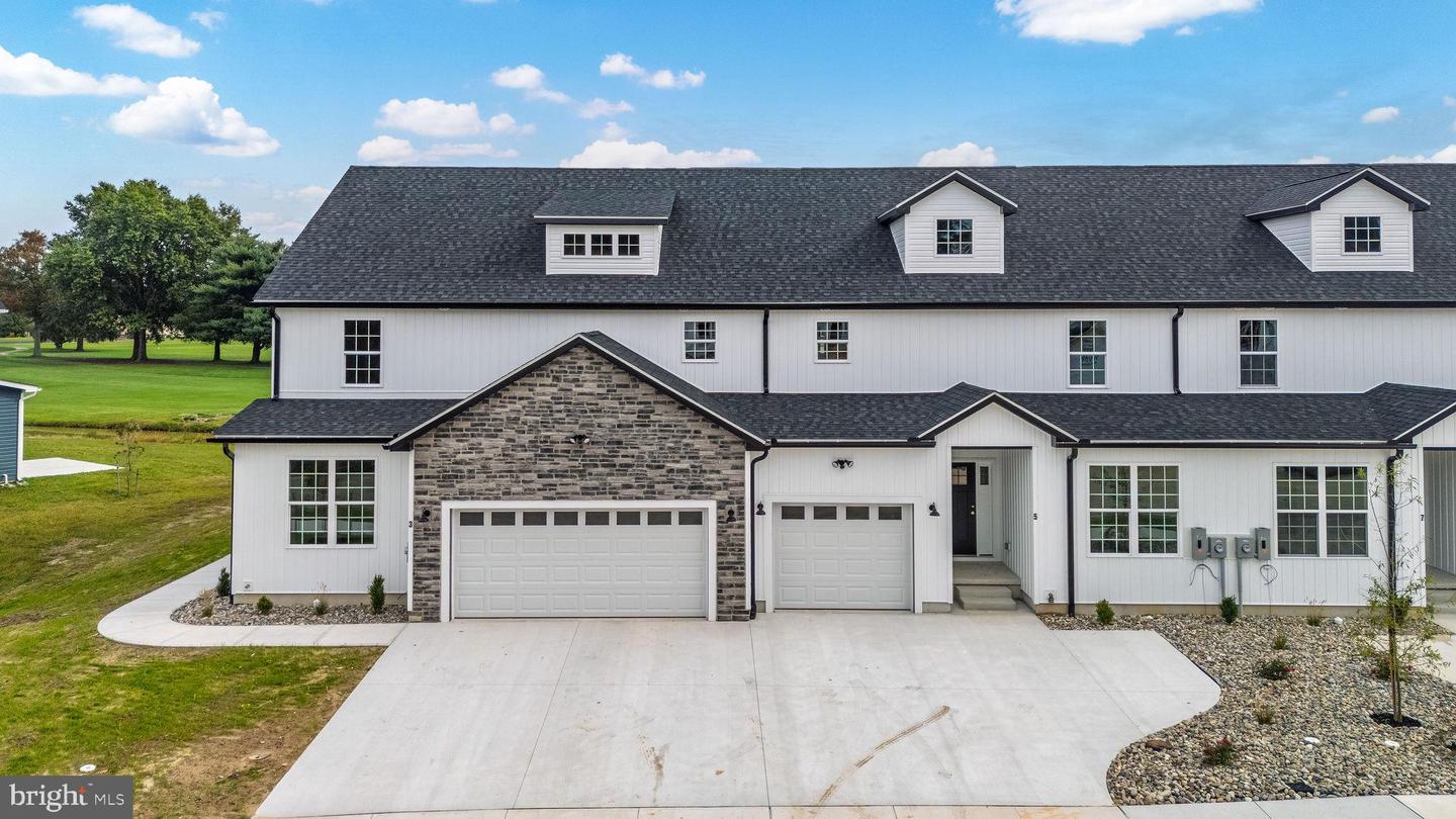 13 Valhalla Ct — photo