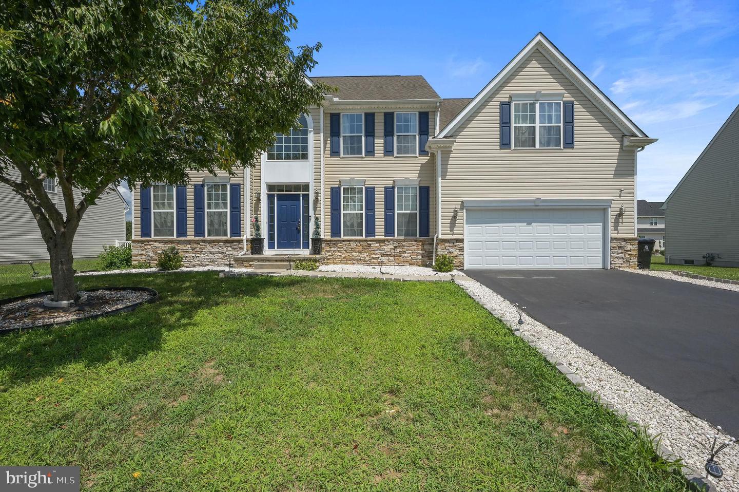 322 Grayton Dr — photo