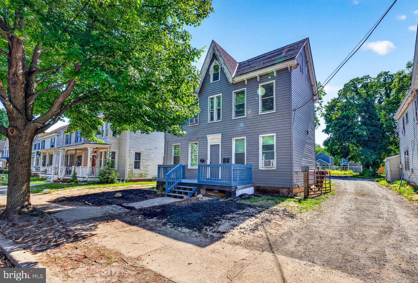 40 S Governors Ave #3 — photo