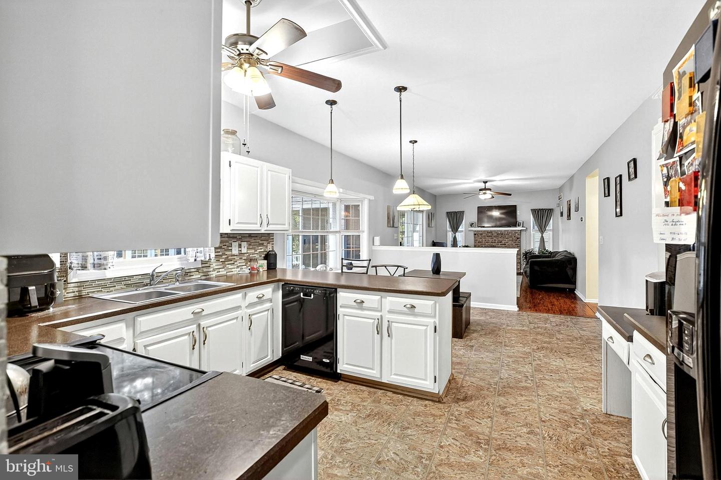 104 Red Oak Dr — photo