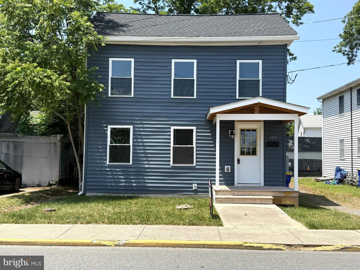 123 Fleming St — photo