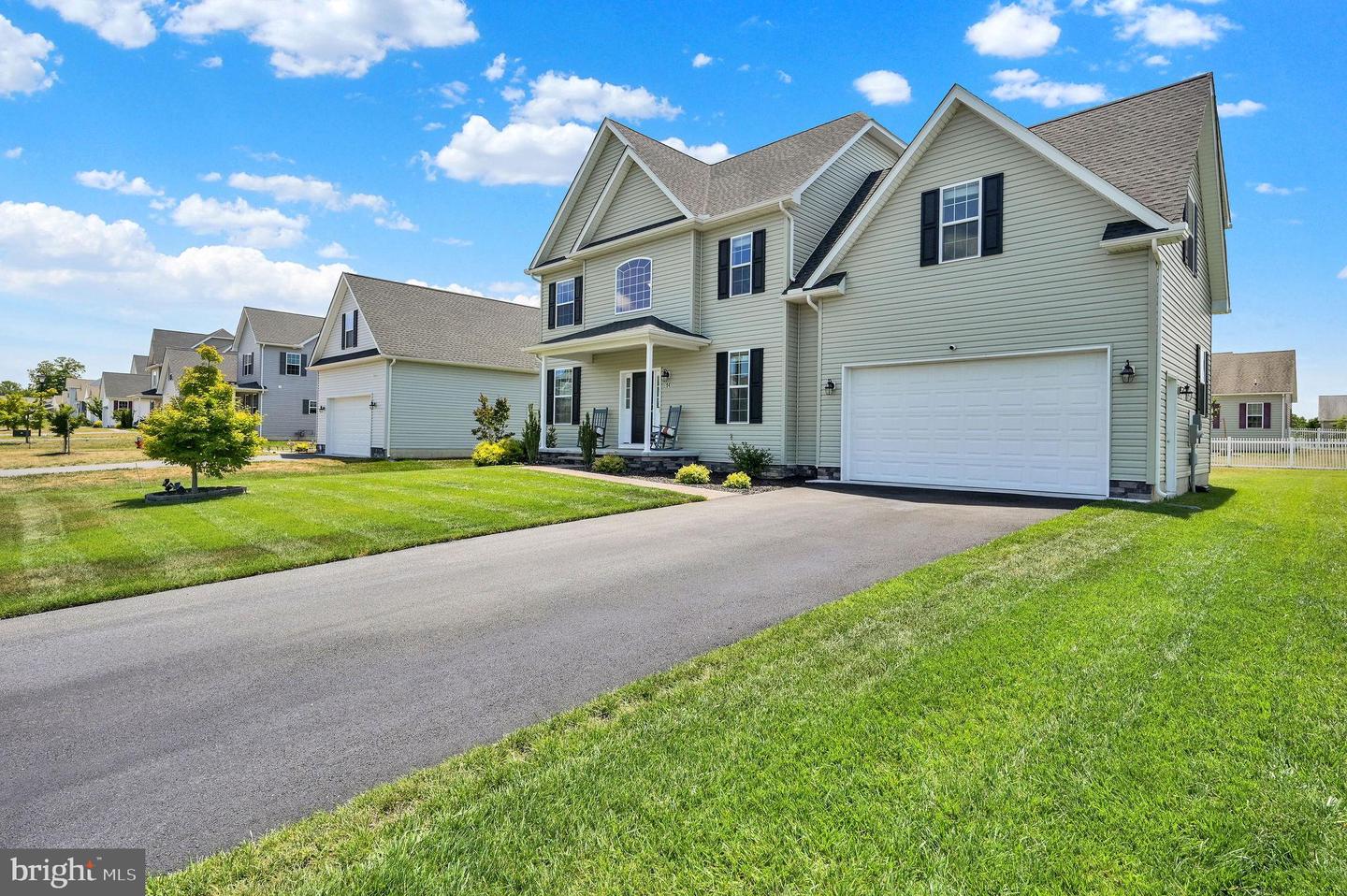 94 S Ridge Brook Dr — photo