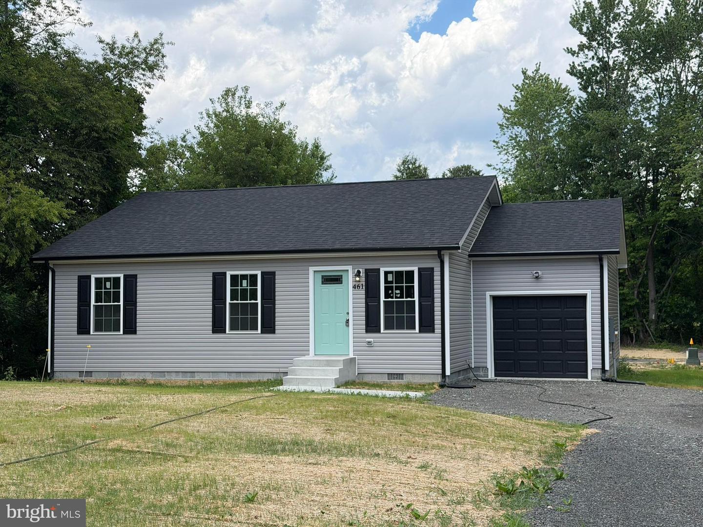 461 Millchop Ln — photo