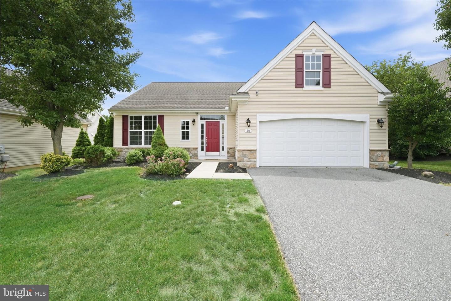 80 Wheatsheaf Ln — photo