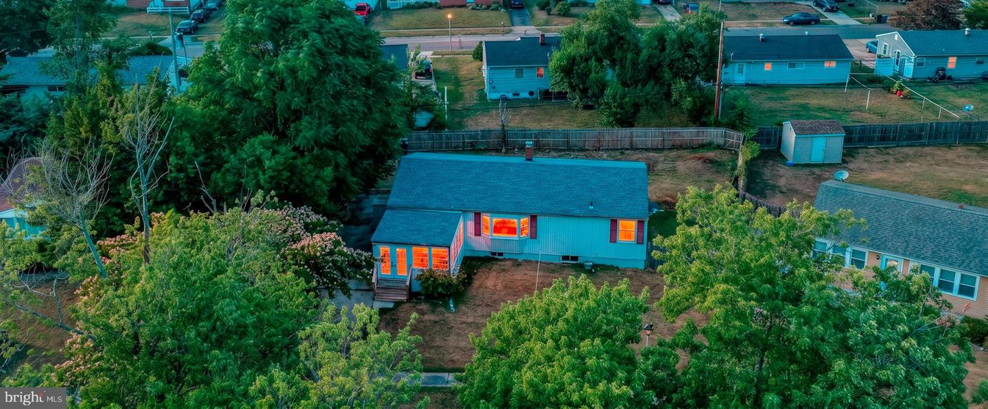 9 John Collins Cir — photo