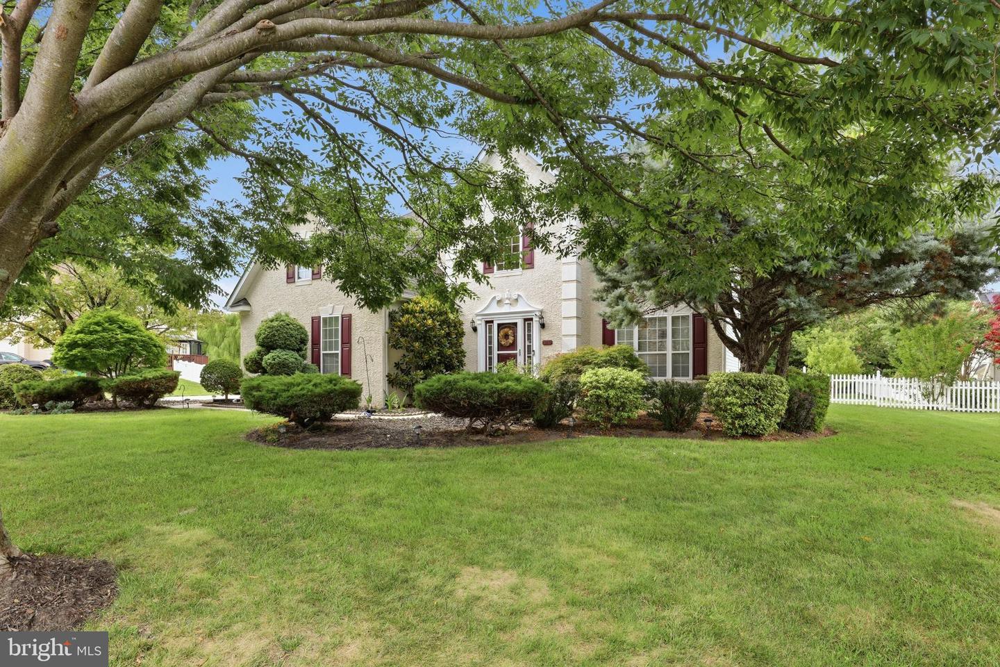 218 Pleasant Hill Dr — photo