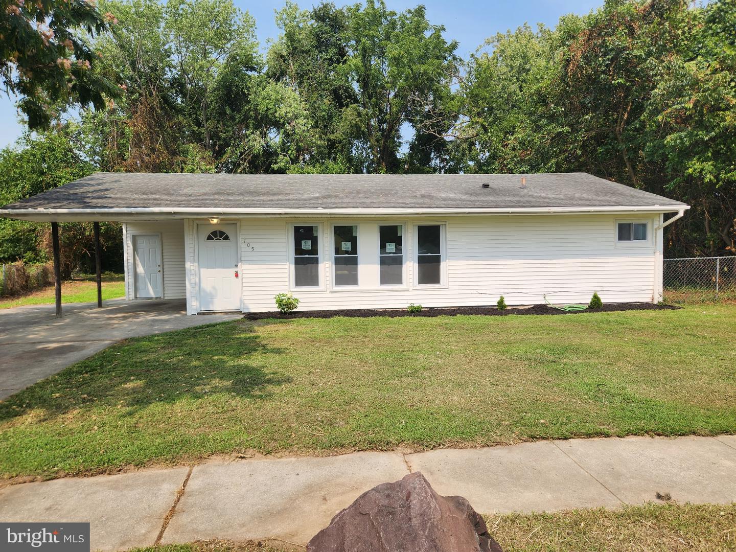 105 N Governors Blvd — photo