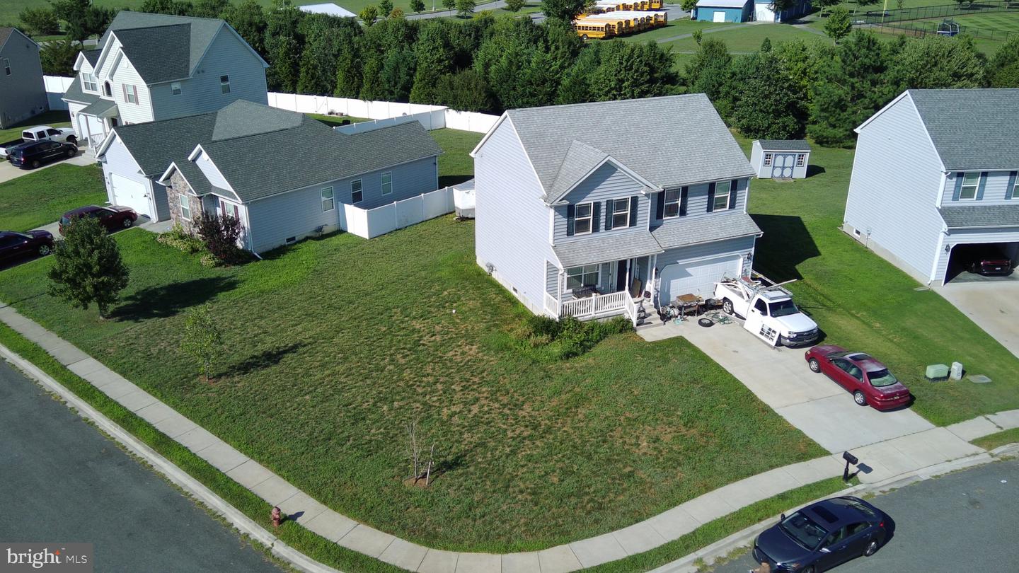 401 Northdown Dr — photo