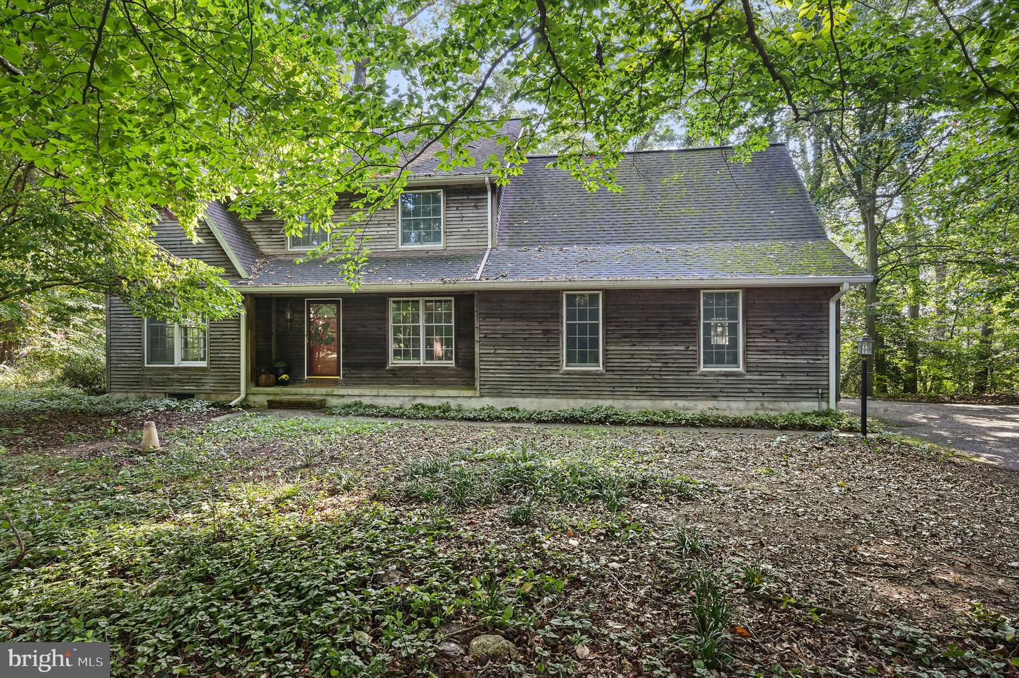 202 Golden Oak Dr — photo