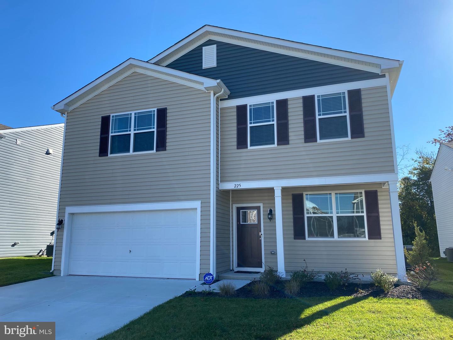 225 Fellowship Dr — photo
