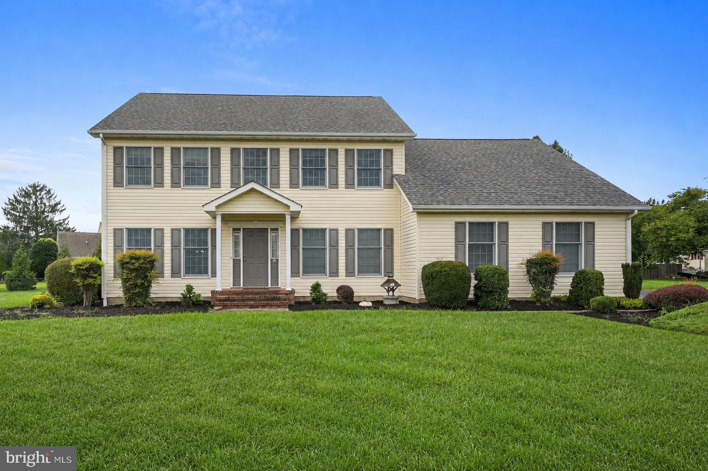 22 Dimondi Ct — photo
