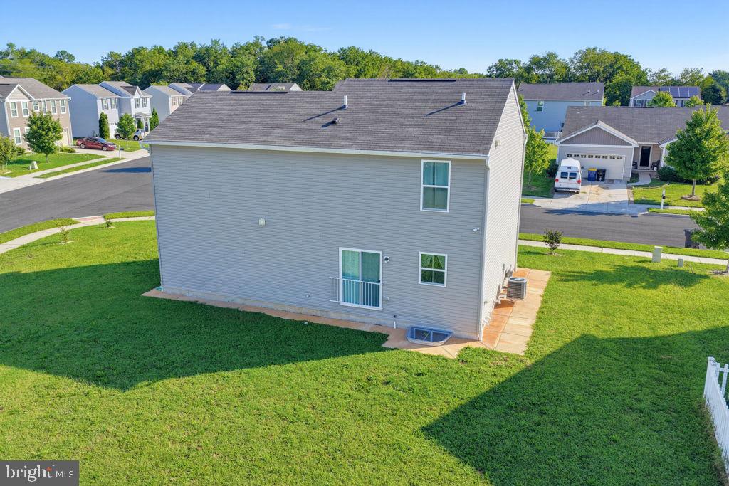 610 Swallowtail Way — photo