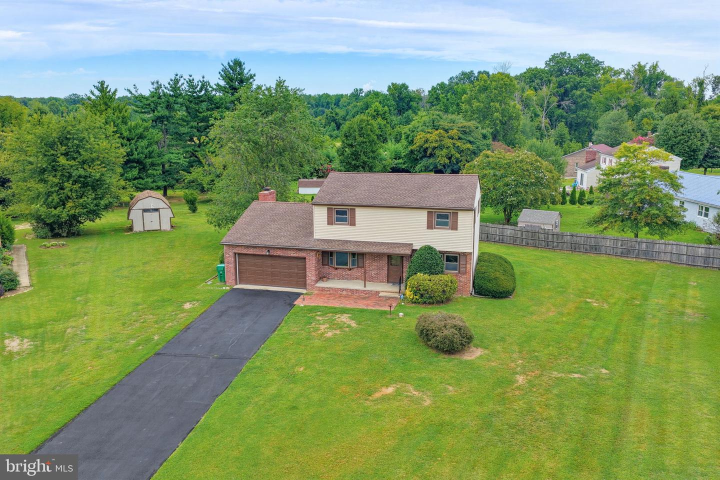 5 Yorkshire Ct — photo