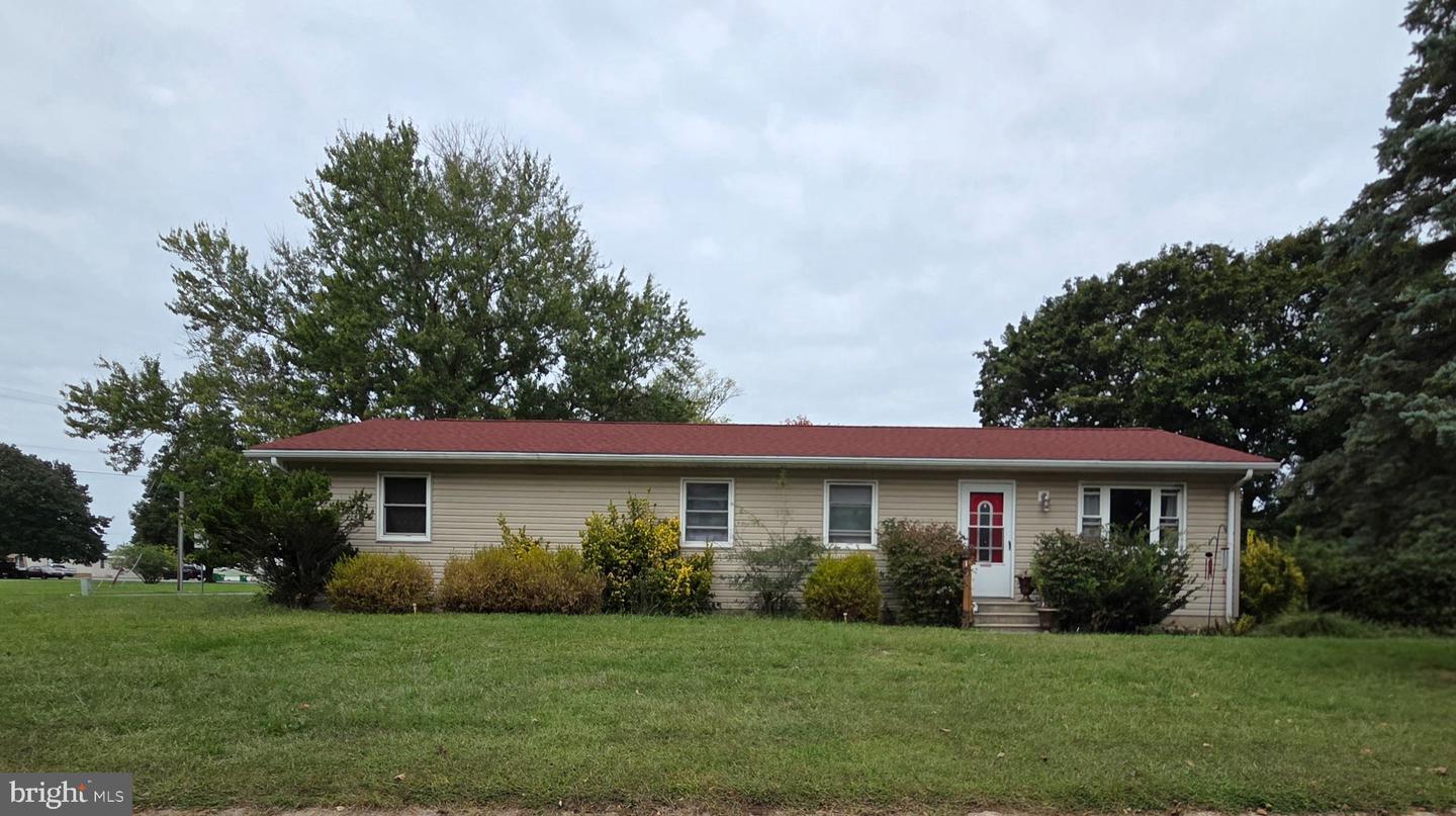 19 Sumac Dr — photo