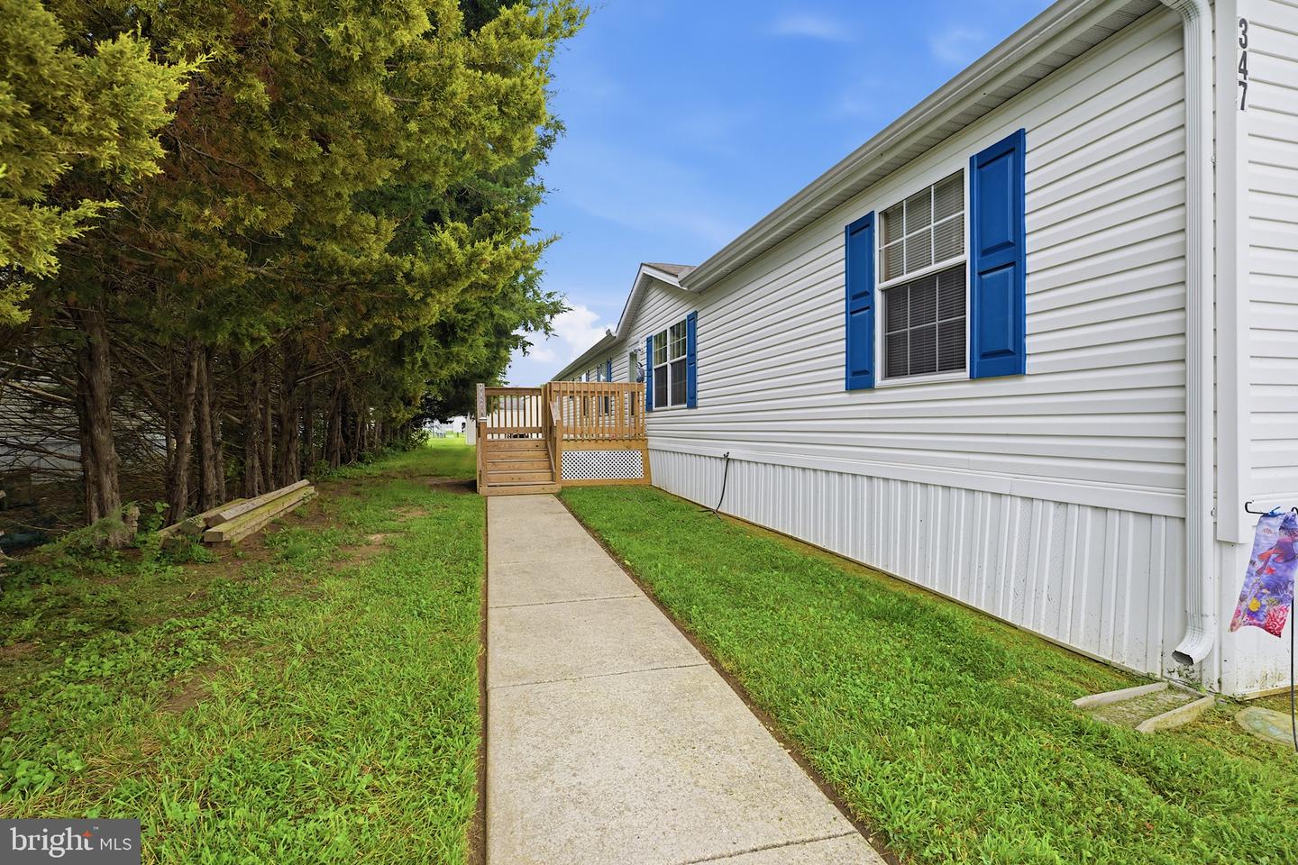 347 Fox Pointe Dr #120 — photo