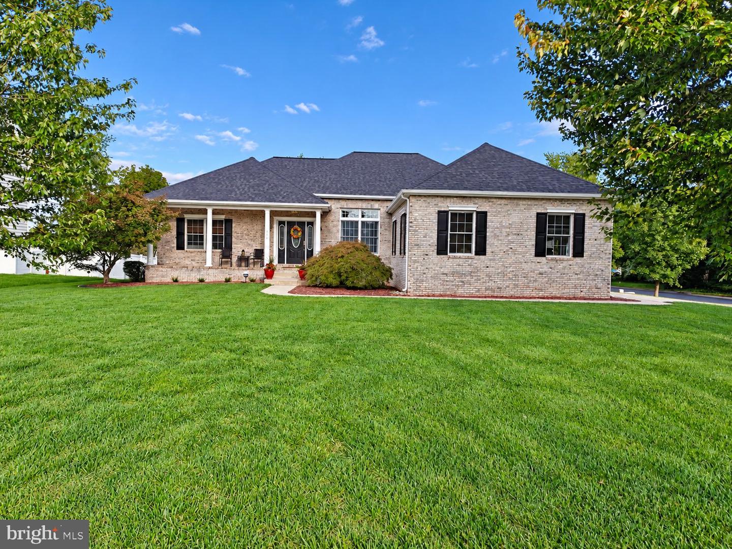 334 Stone Ridge Dr — photo
