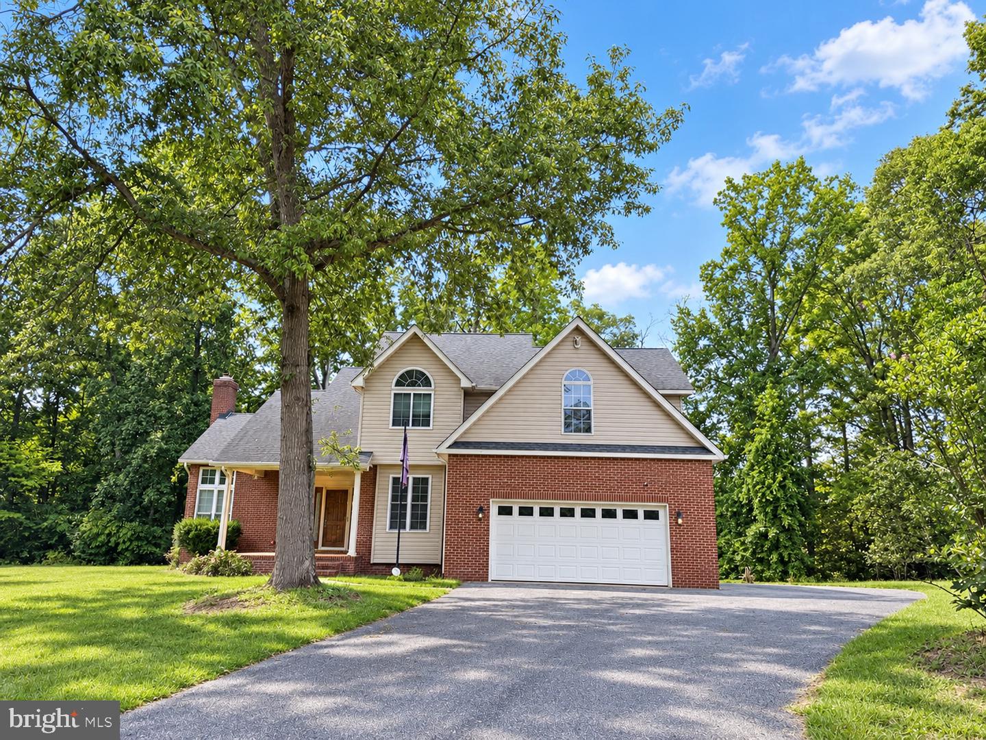 32 Ridgeway Cir — photo