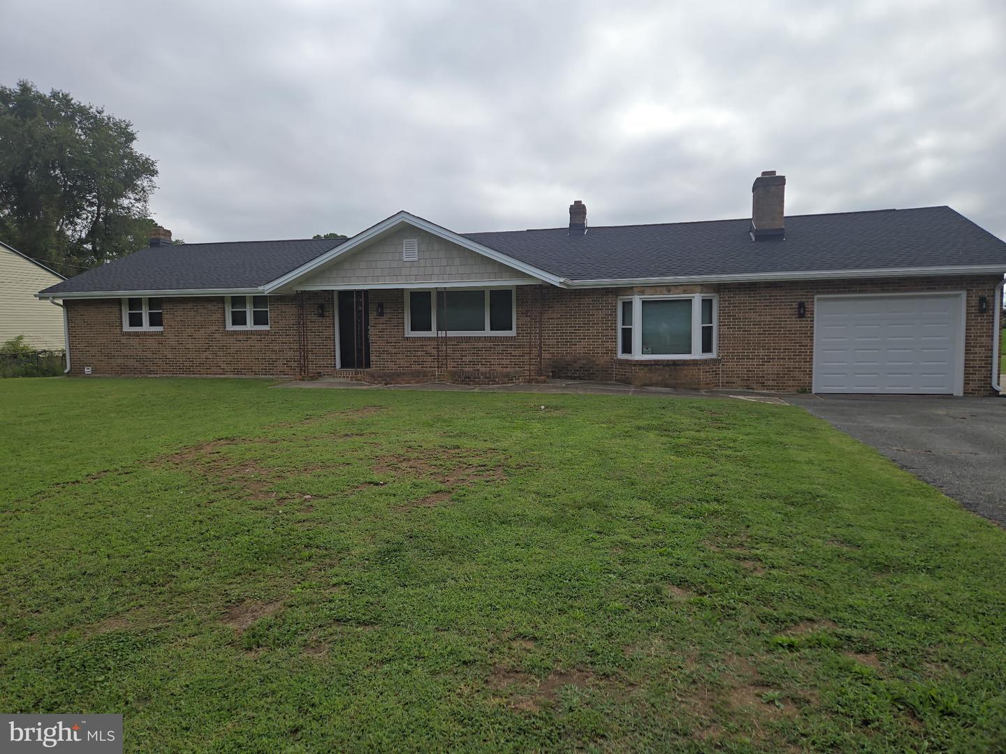 3116 Walnut Shade Rd — photo
