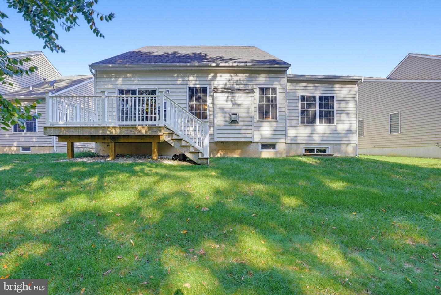 182 Eastridge Dr — photo