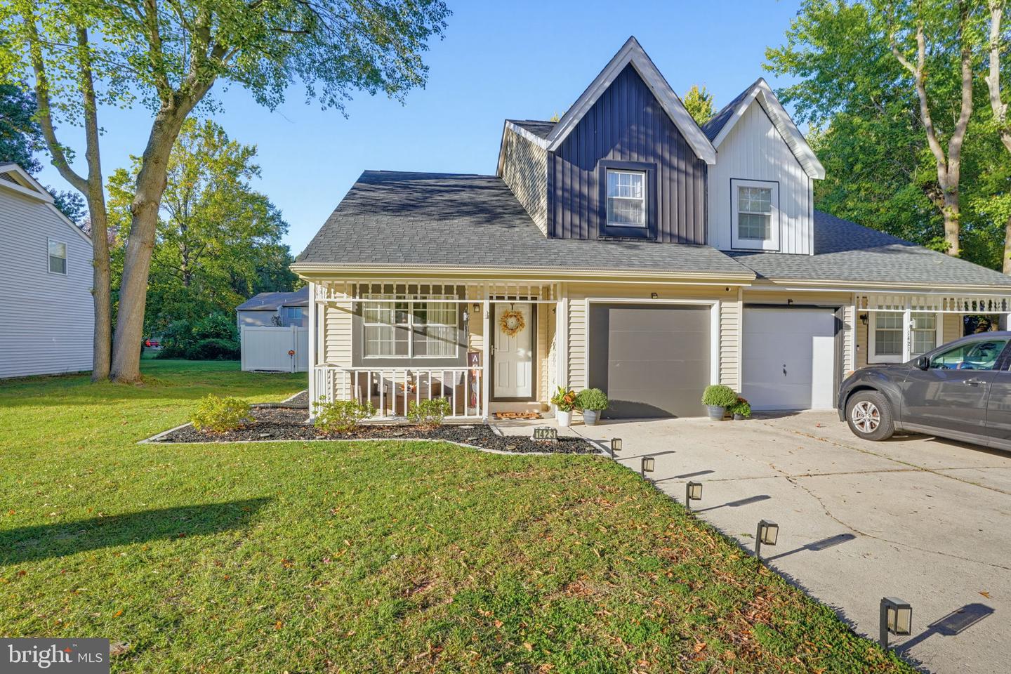 1423 Woodmill Dr — photo