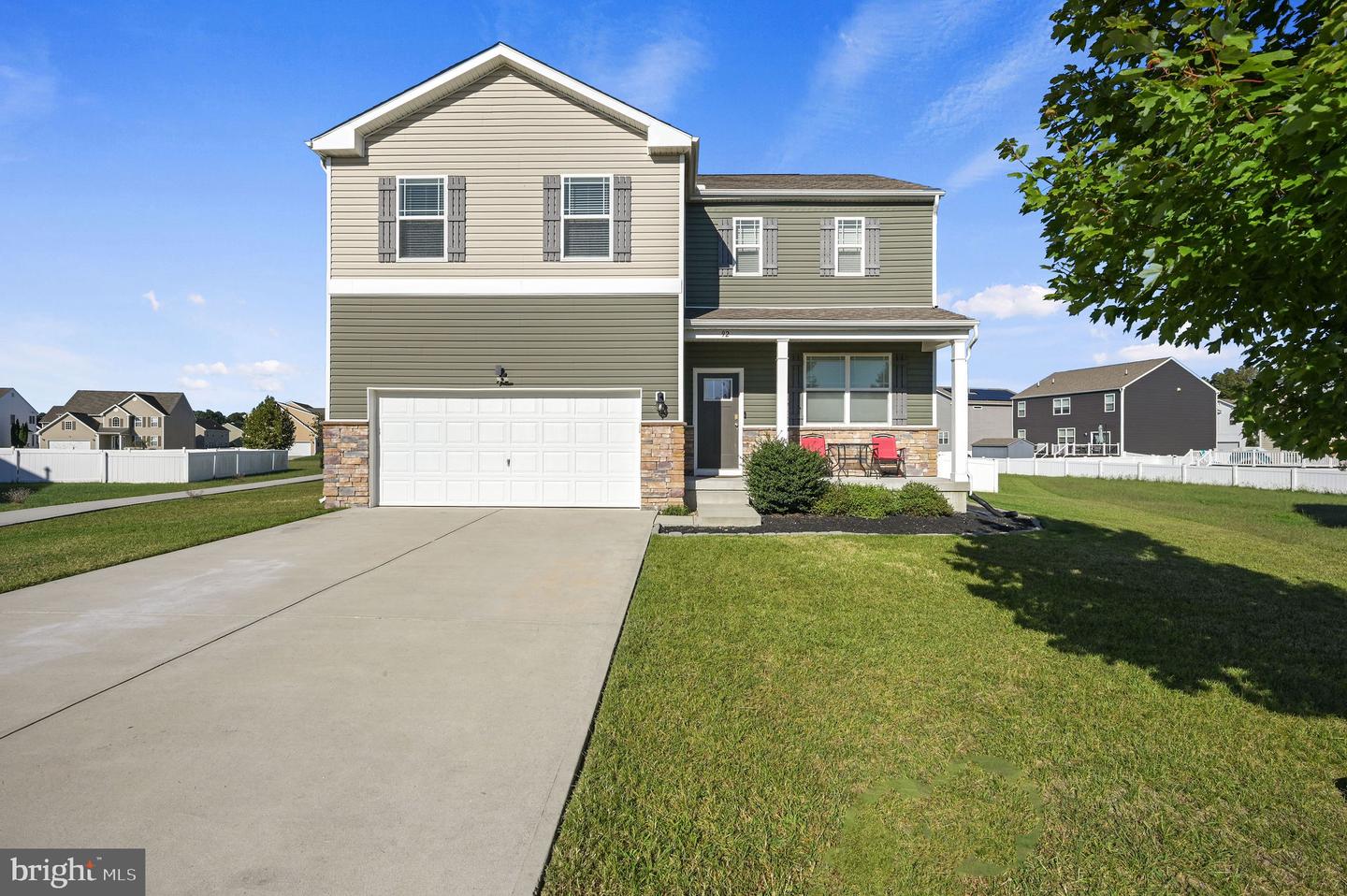 92 Farrow Ct — photo
