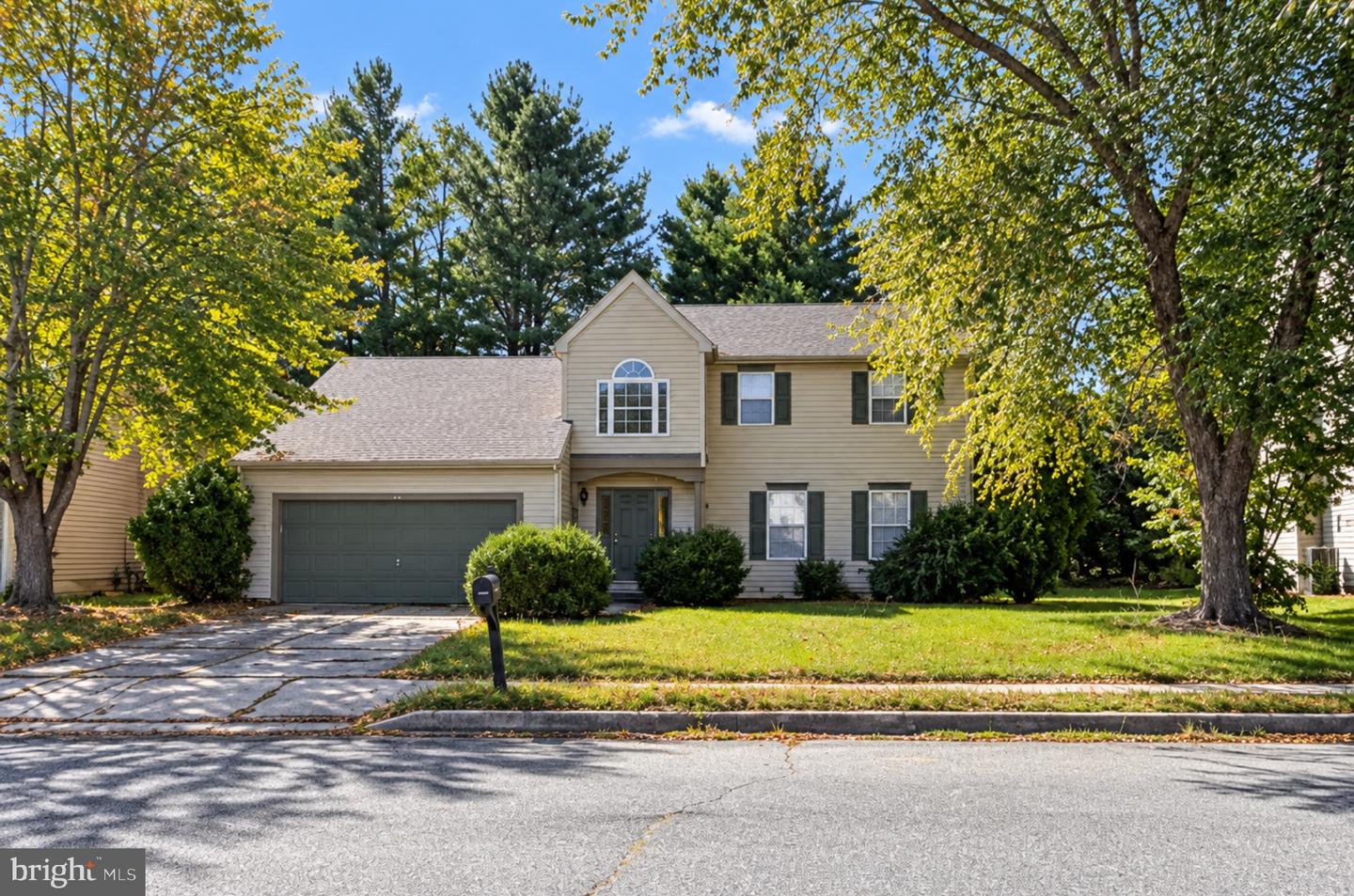 214 Northdown Dr — photo