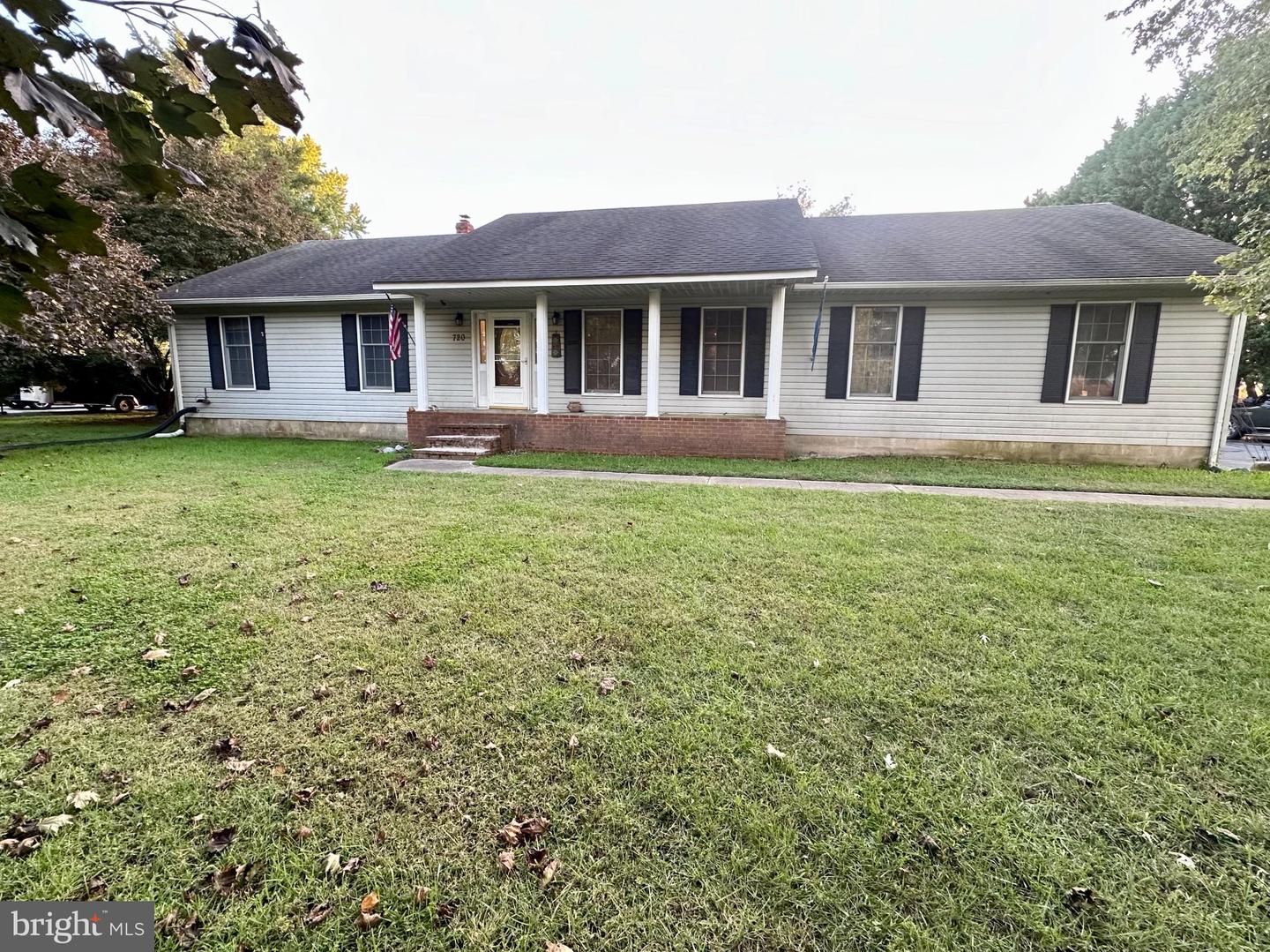 720 Steeles Ridge Rd — photo