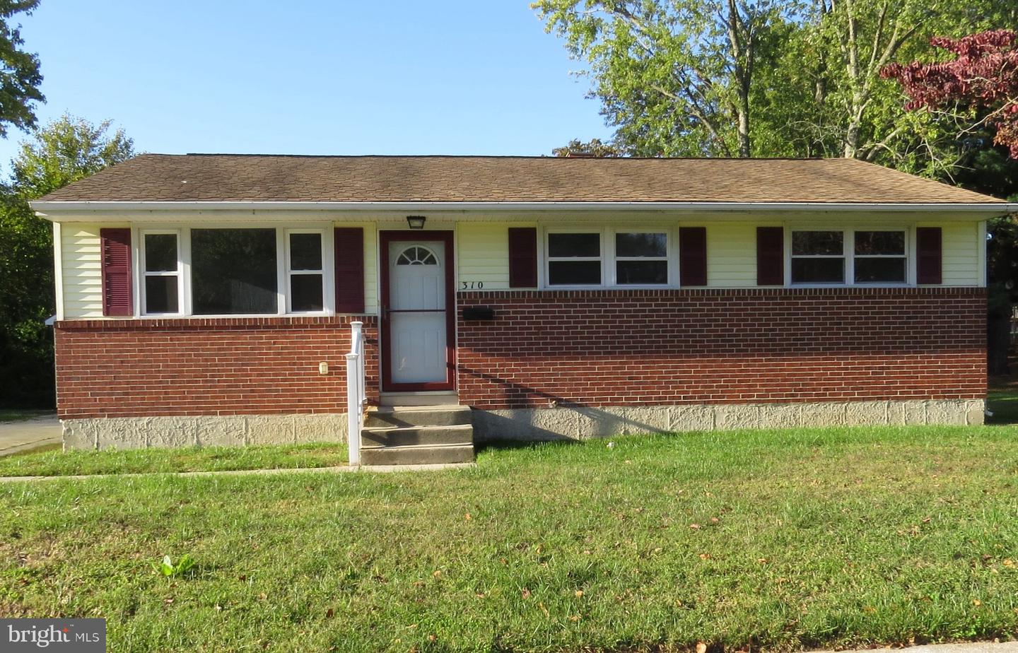 310 Frear Dr — photo