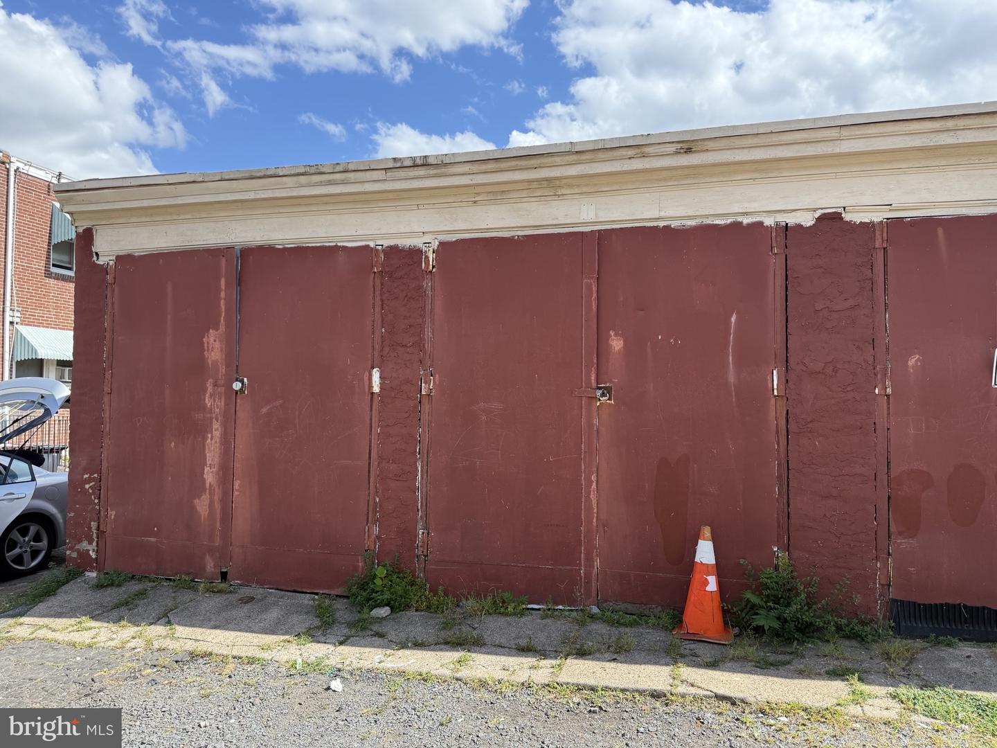 2714 Enterprise St — photo