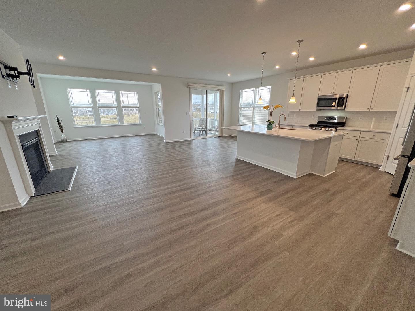 114 Austrian Pine Ct — photo