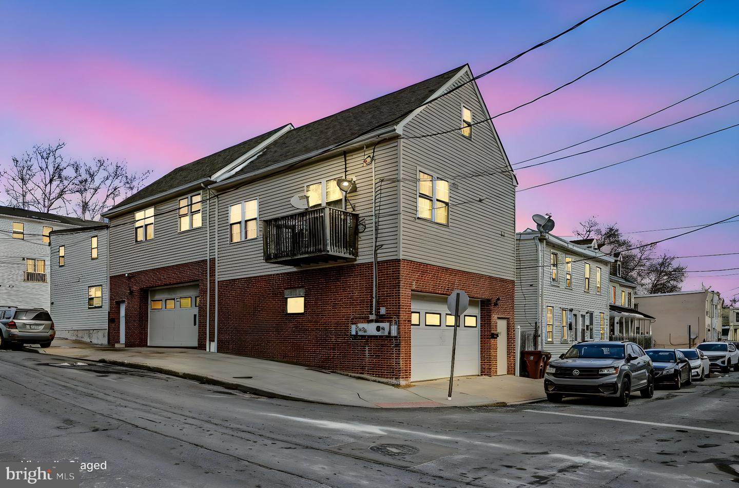 1025 Coleman St — photo
