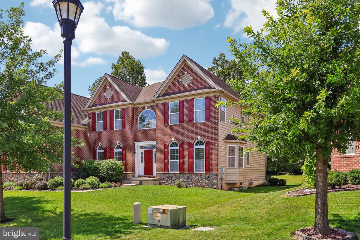 514 Chariot Ct — photo