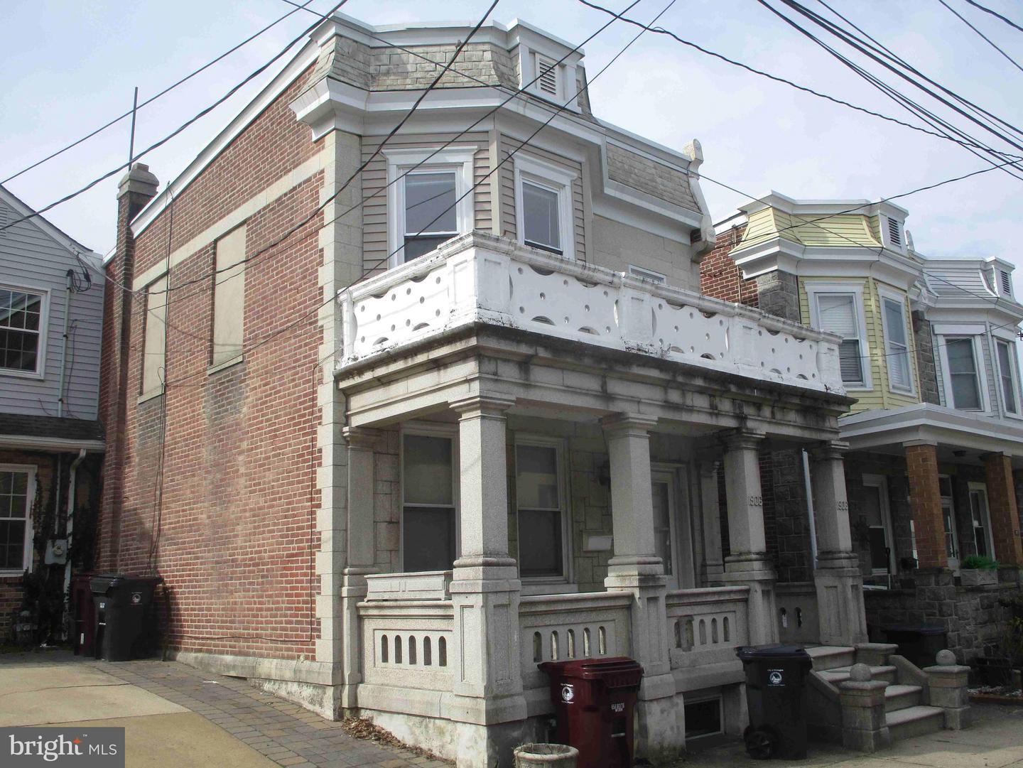 1906 W 9th St — photo