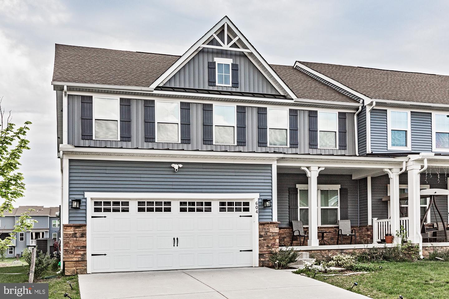604 Longleaf Dr — photo