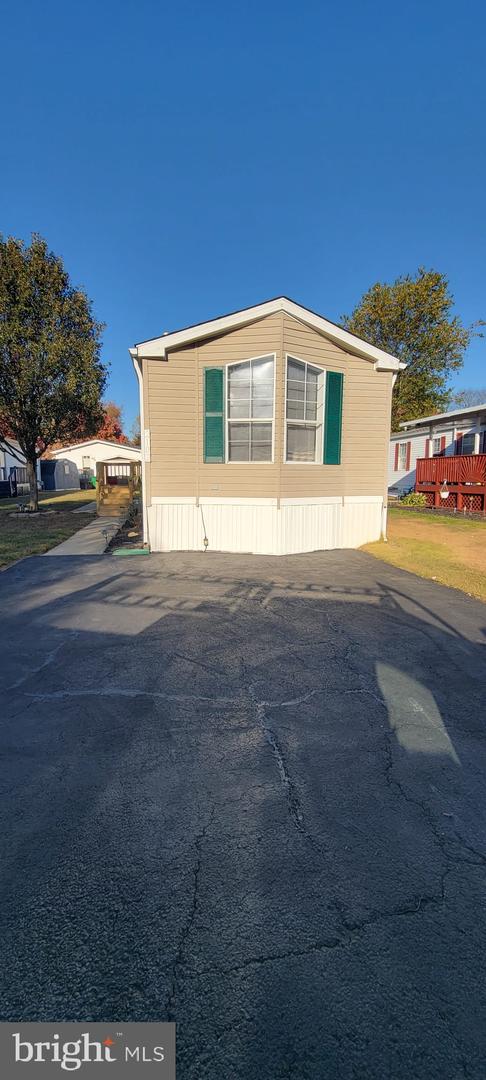 2102 Meredith Way #550 — photo