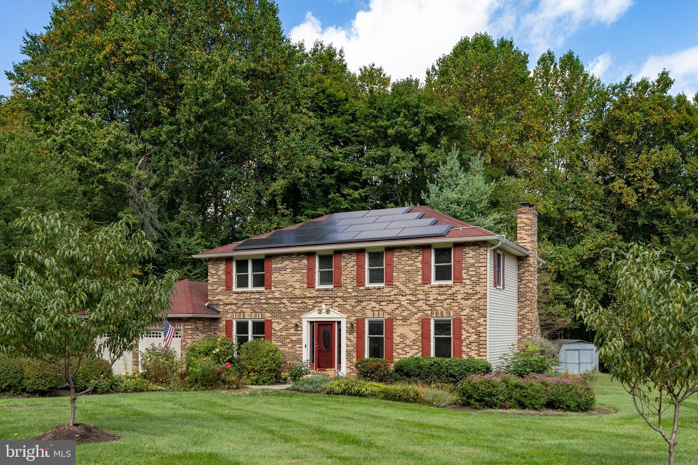 35 Nathalie Ct — photo