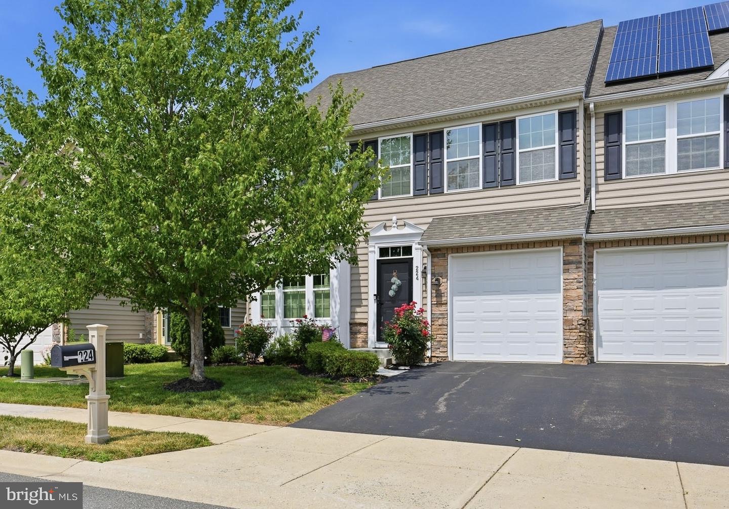 224 Anita Ct — photo