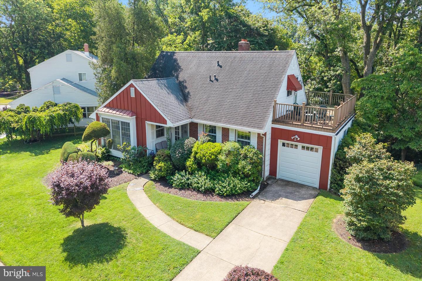 55 Woodhill Ct — photo