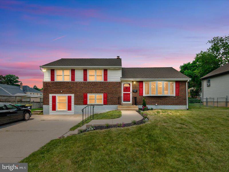 1103 Wilson Rd — photo