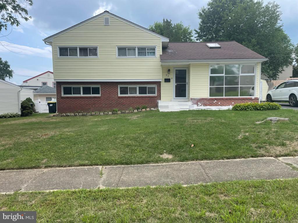 21 Burns Rd — photo