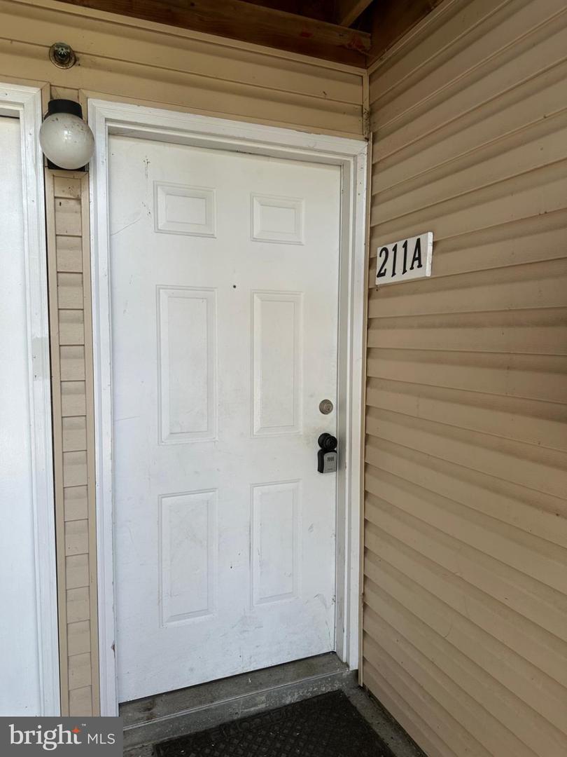 211 Highland Blvd #211 — photo