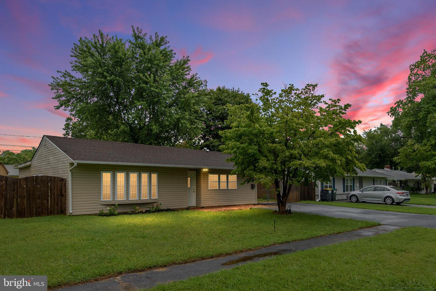 9 Kullen Dr — photo