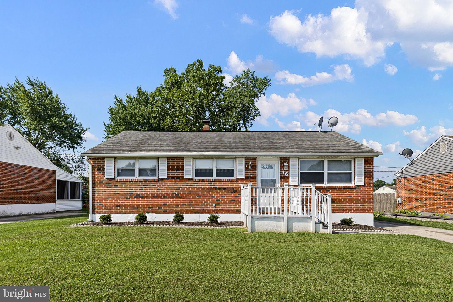 16 Ivy Ln — photo