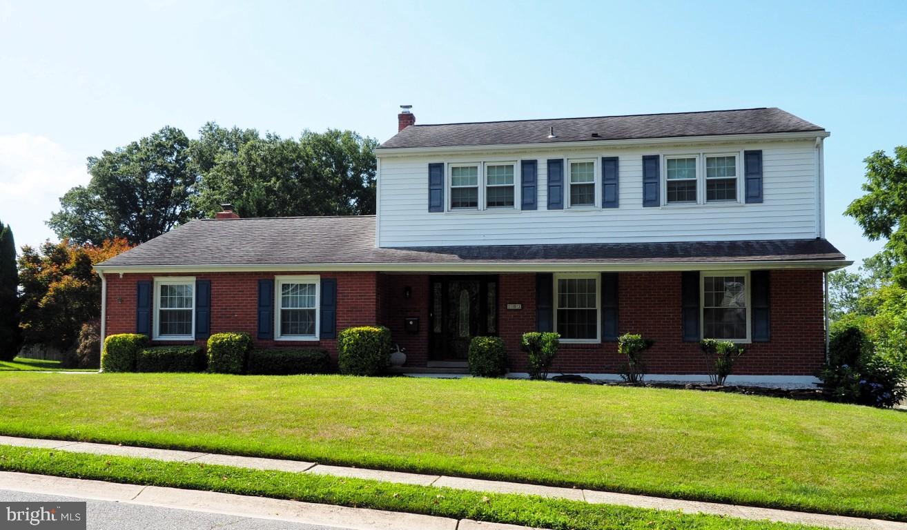 203 Meriden Dr — photo